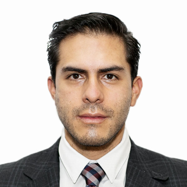<em>Gustavo O.</em>